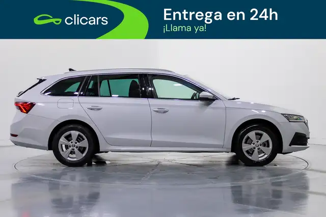 Skoda Octavia view 7