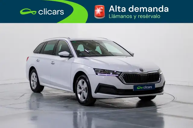 Skoda Octavia view 3