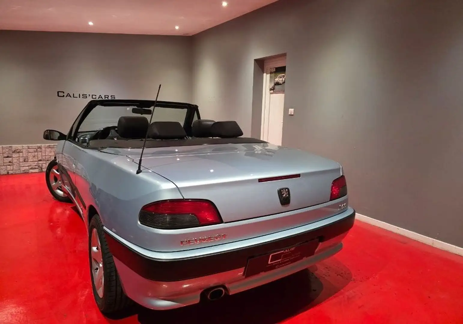 Peugeot 306 Cabriolet PININFARINA Série limitée SAINT TROPEZ 1.8 16V 112 CH Première Main État EXCEPTIONNEL Gris - 2