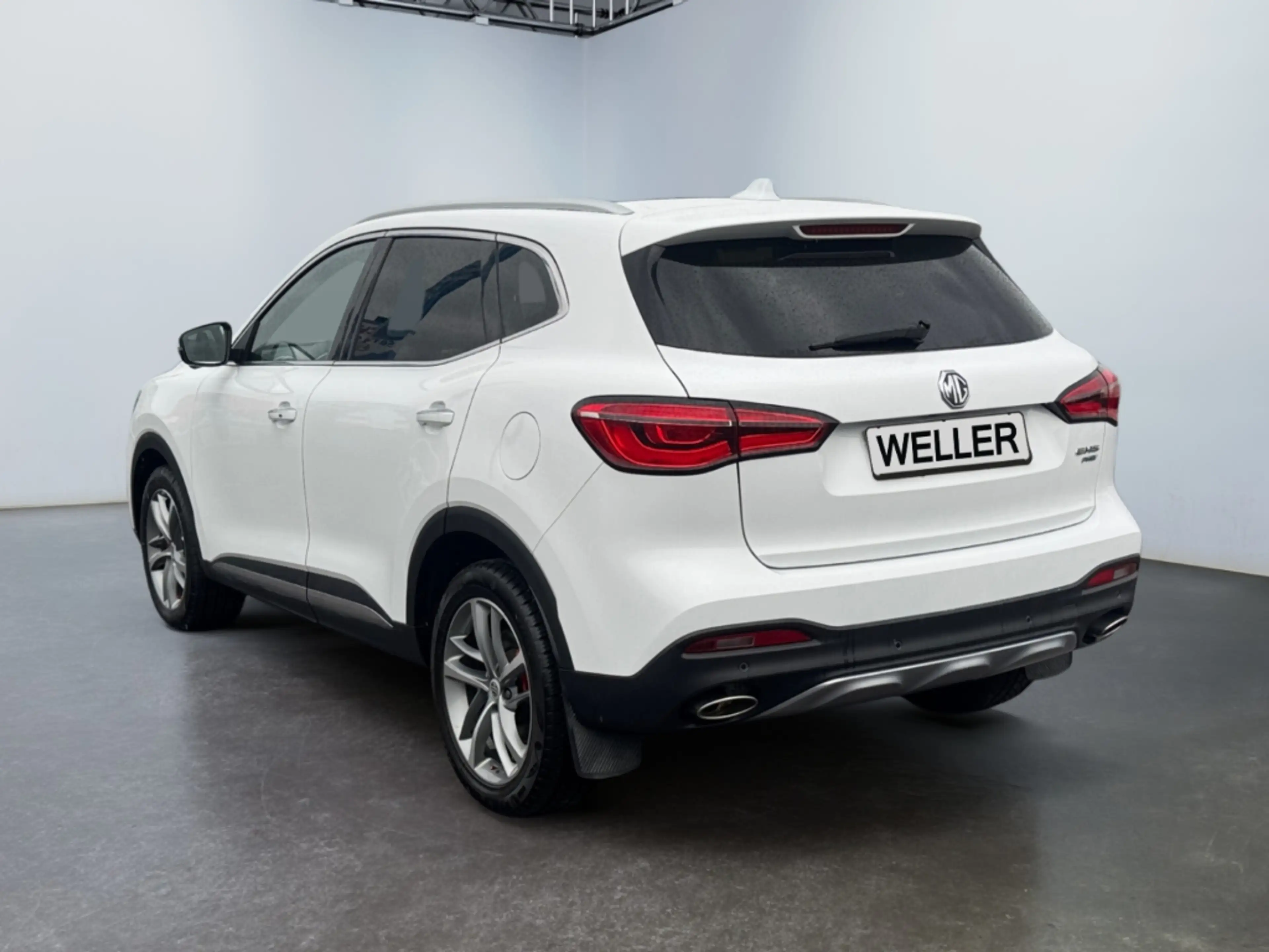 MG EHS Luxury *Pano*ACC*LED*360°*KEYLESS*VIRTUAL* — photo 7
