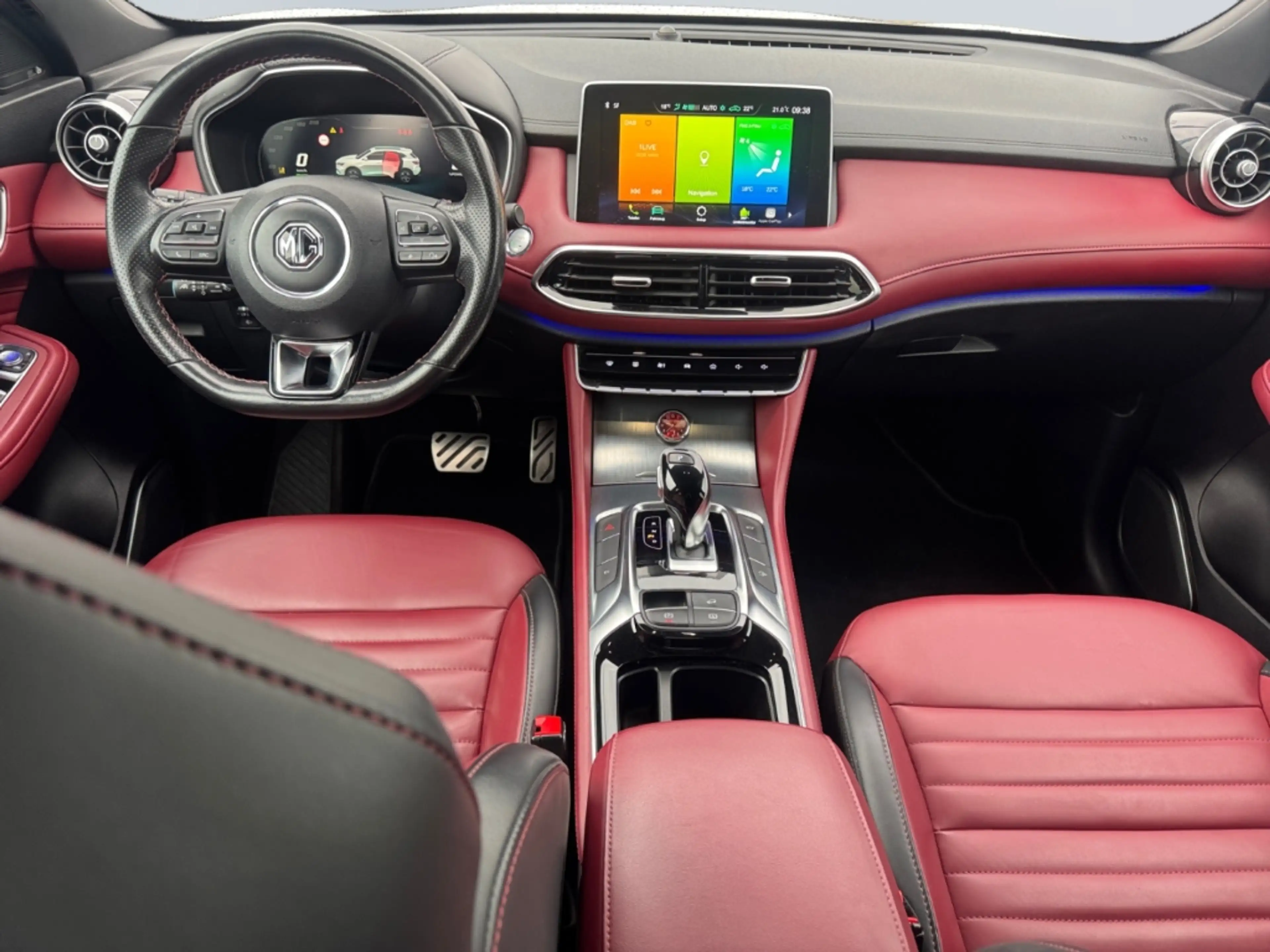 MG EHS Luxury *Pano*ACC*LED*360°*KEYLESS*VIRTUAL* — photo 10