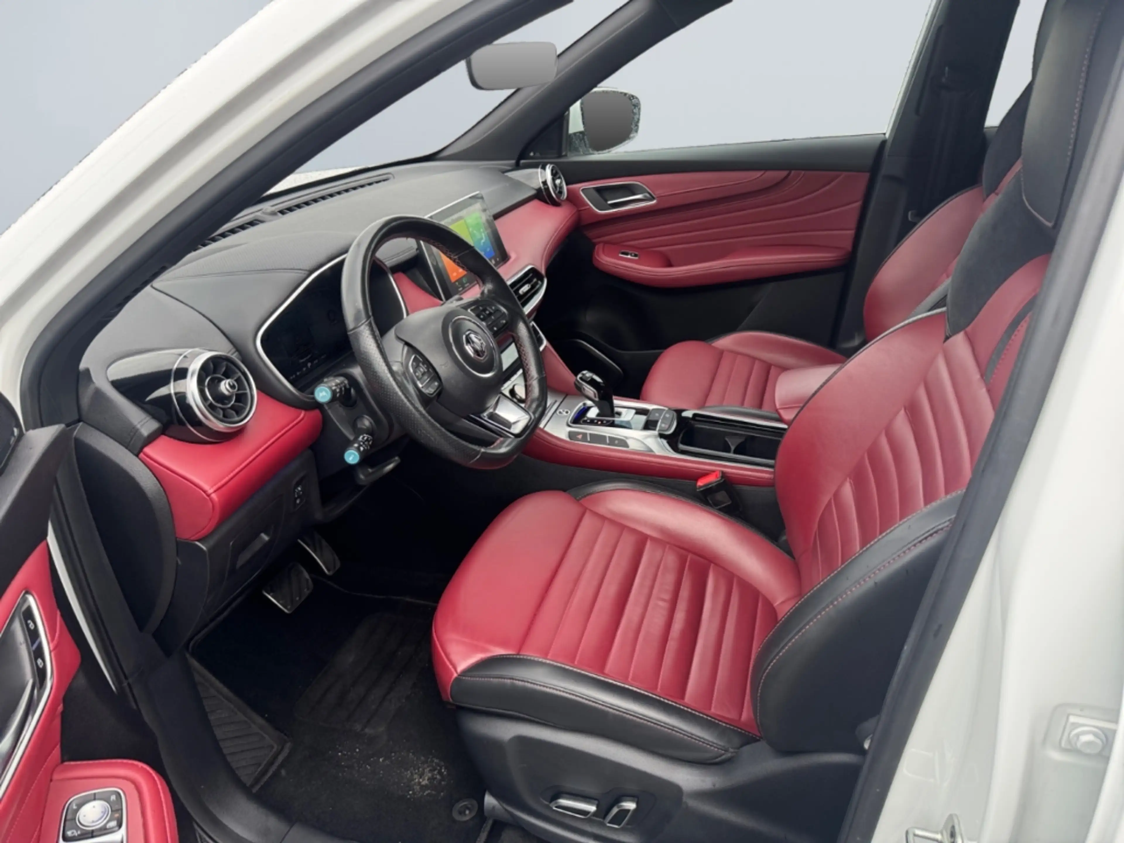 MG EHS Luxury *Pano*ACC*LED*360°*KEYLESS*VIRTUAL* — photo 8