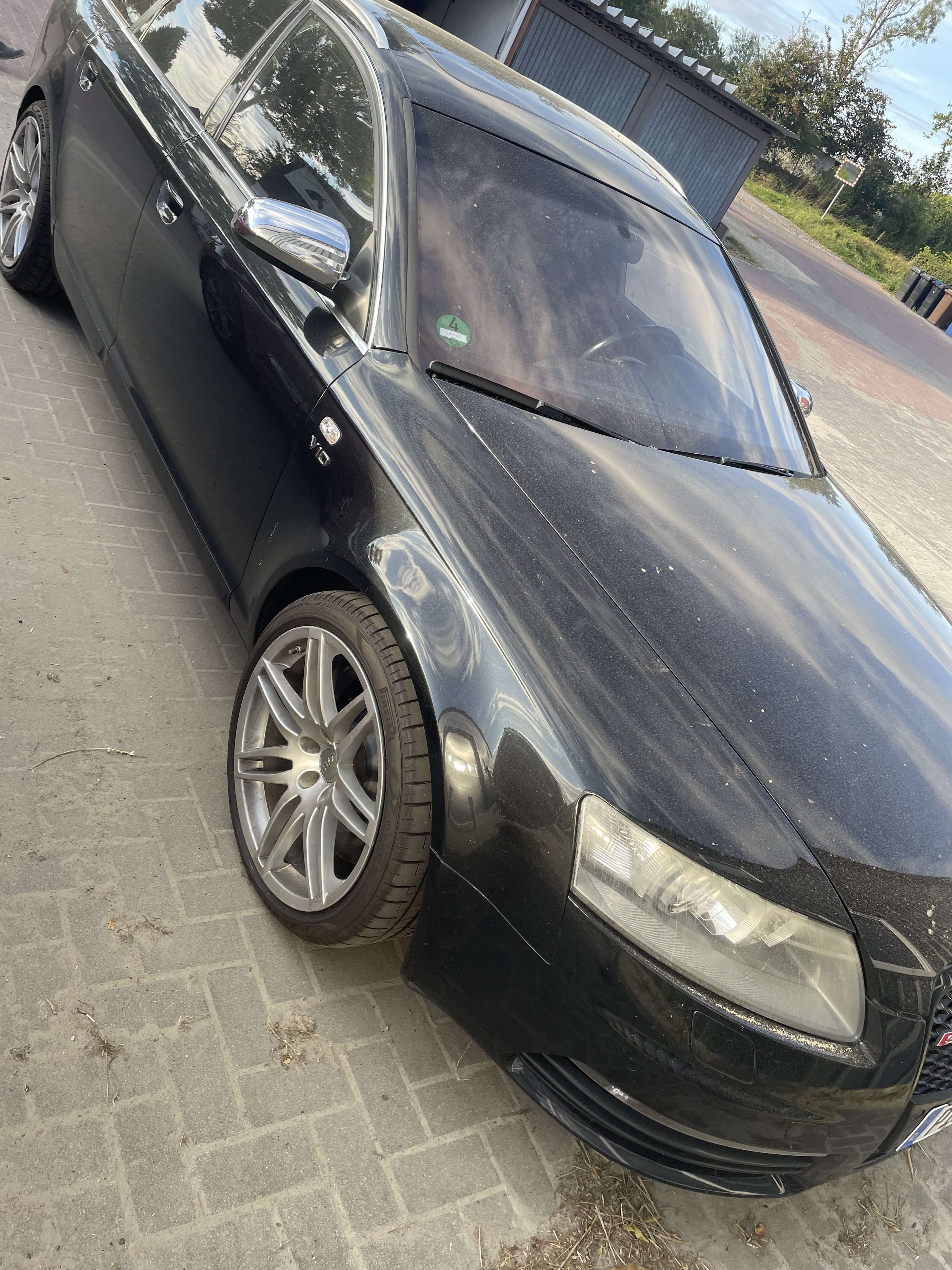 Second hand Audi S6 5.2