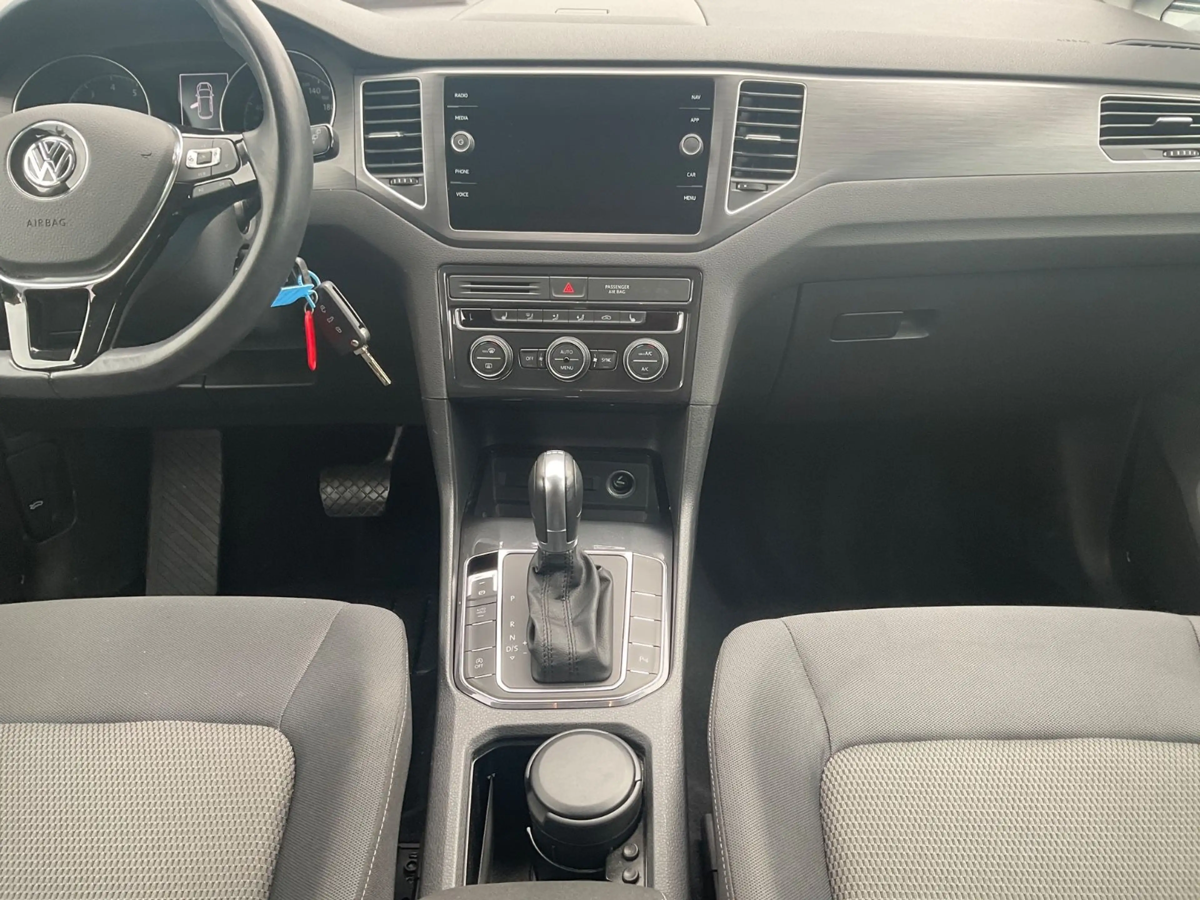 Volkswagen Golf Sportsvan 1.5 TSI ACT Comfortline Automatik — photo 14