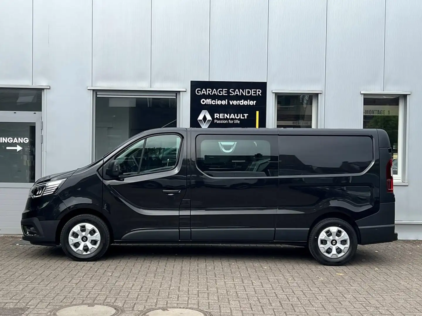 Renault Trafic 2.0 dCi 130 Pk Advance dubbele cabine L2H1 2.9 T Grey - 2