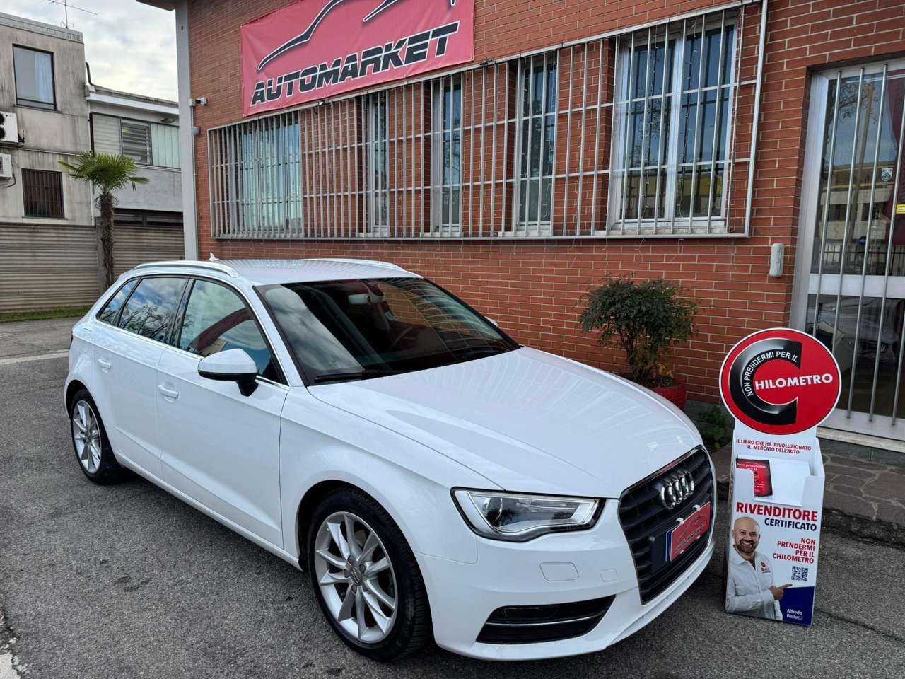 Audi A3 Sportback 1.6 tdi Sport 110cv E6