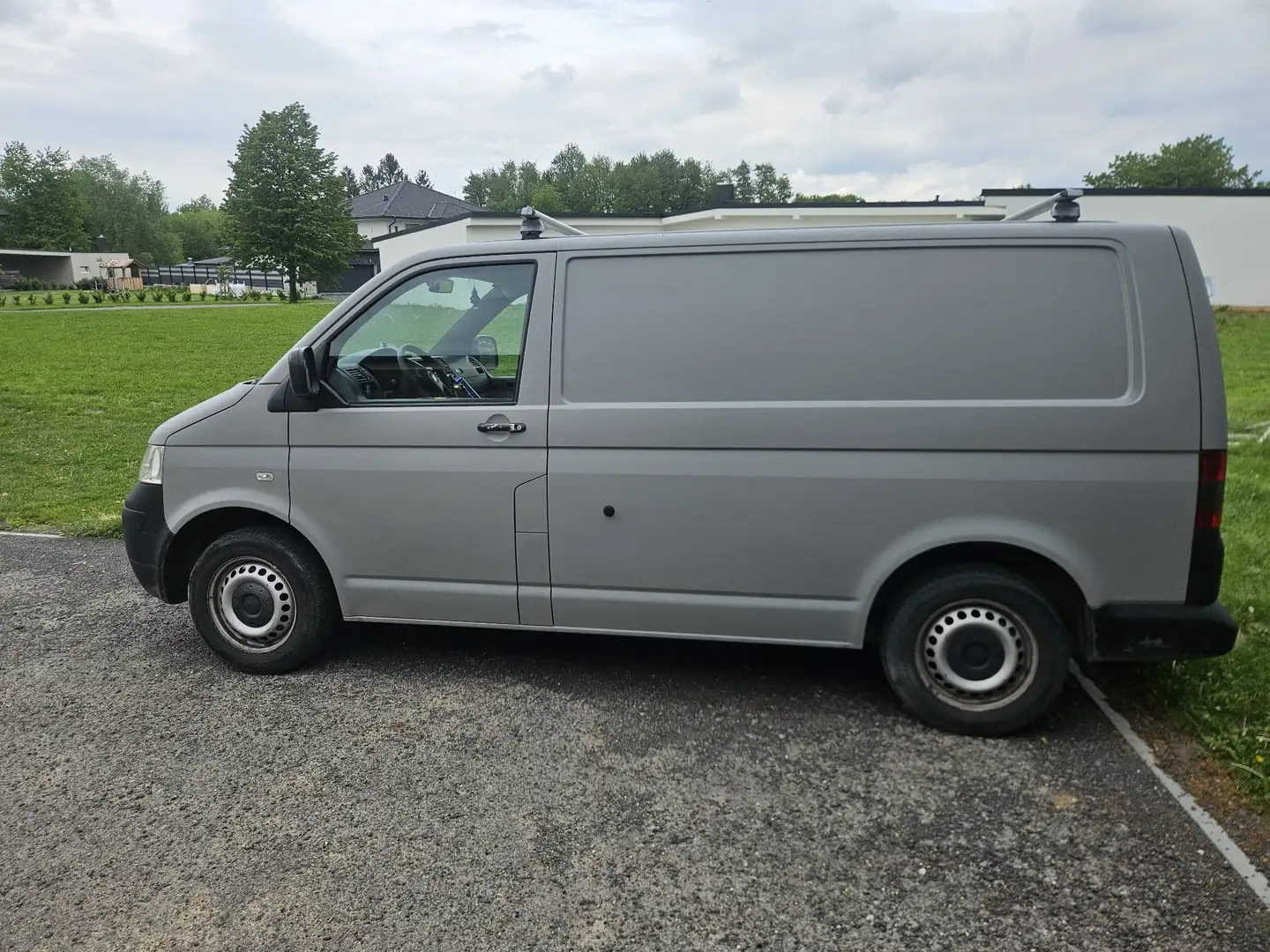 Volkswagen Bus Vw T5 1.9Tdi Gris - 1