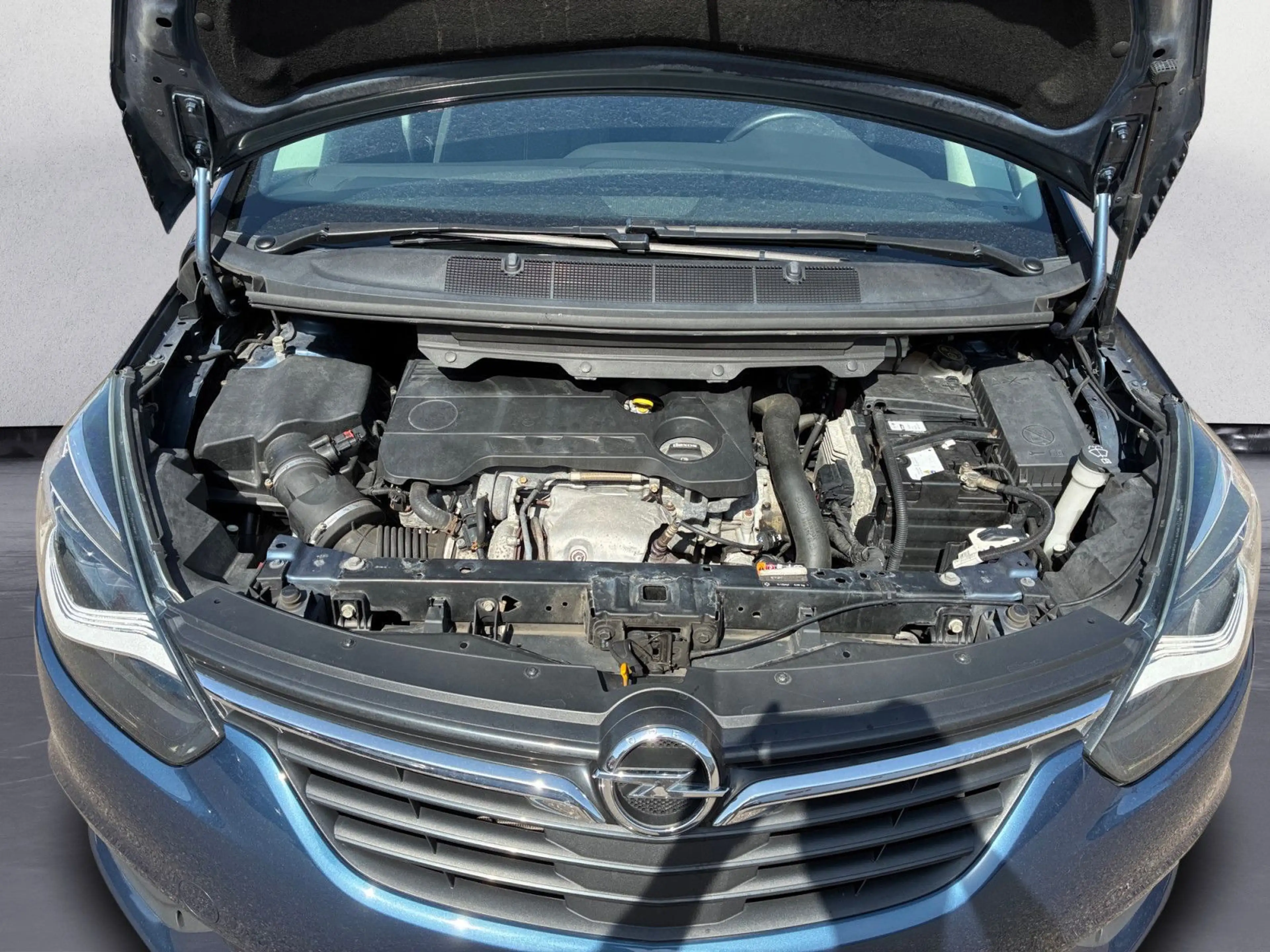 Opel Zafira AHK*LHZ*SHZ*PDC*KAMERA*KLIMA*TEMPOMAT*NAV — photo 15