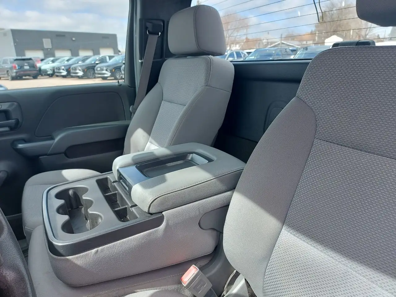 GMC Sierra 1500 снимка GMC Sierra 1500