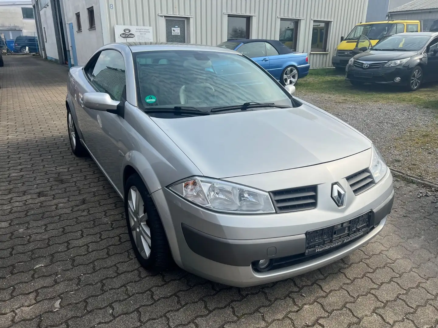 Renault Megane Coupé-Cabriolet Luxe Dynamique 2.0 16V - 1