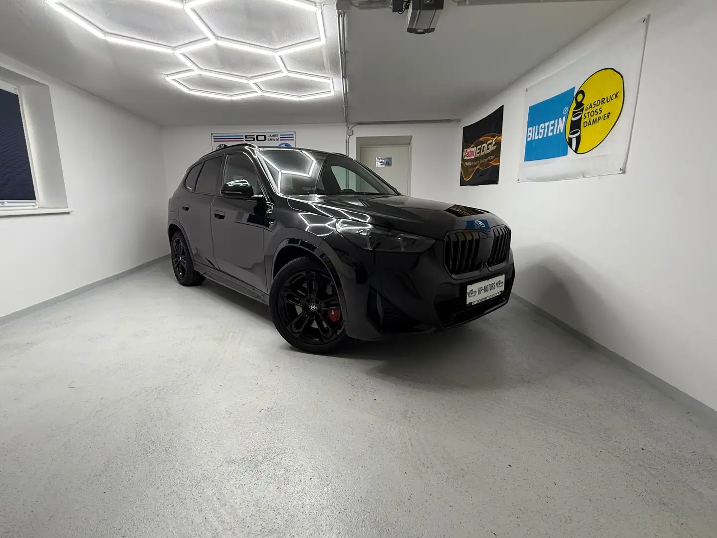 BMW X1 xDrive 25e M Sport*ACC*360° KAMERA*AHK*GARANTIE Schwarz - 2