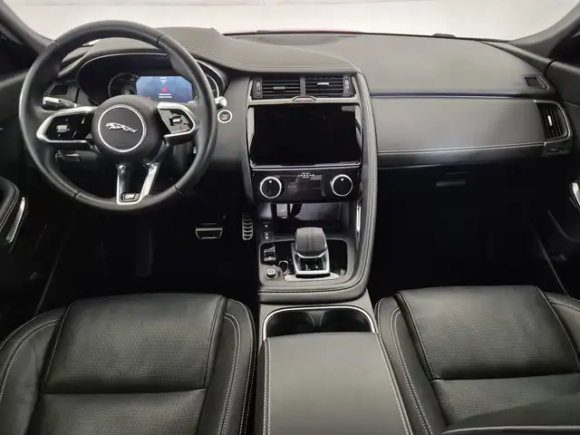 Jaguar E-Pace view 4