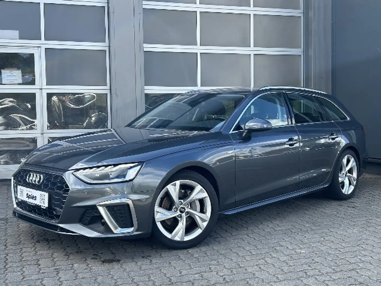 Audi A4 Avant 40 TFSI S line Navi Shz LED ACC AHK Grau - 1