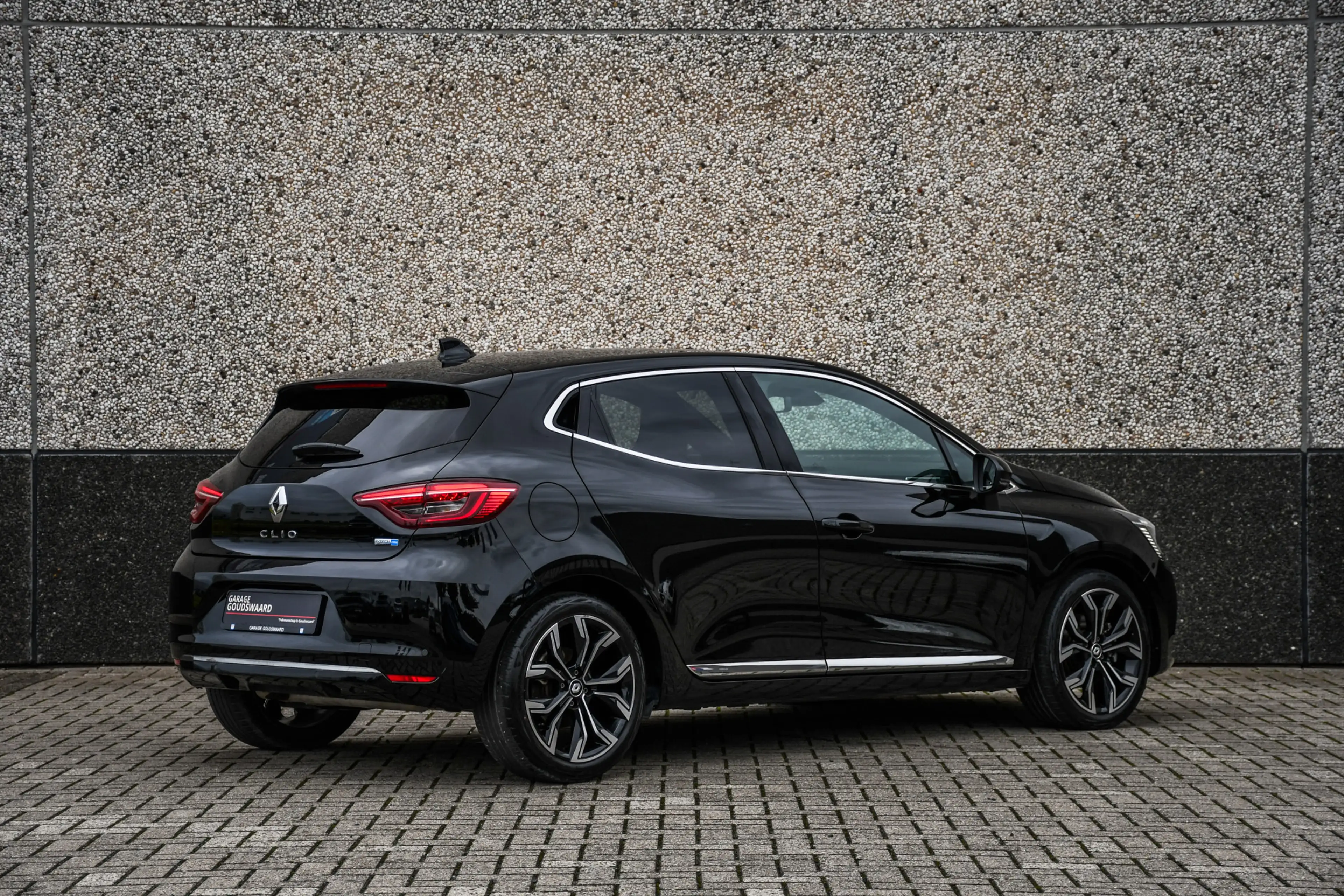 Renault Clio 1.6 E-Tech Full Hybrid 145 Techno — photo 4