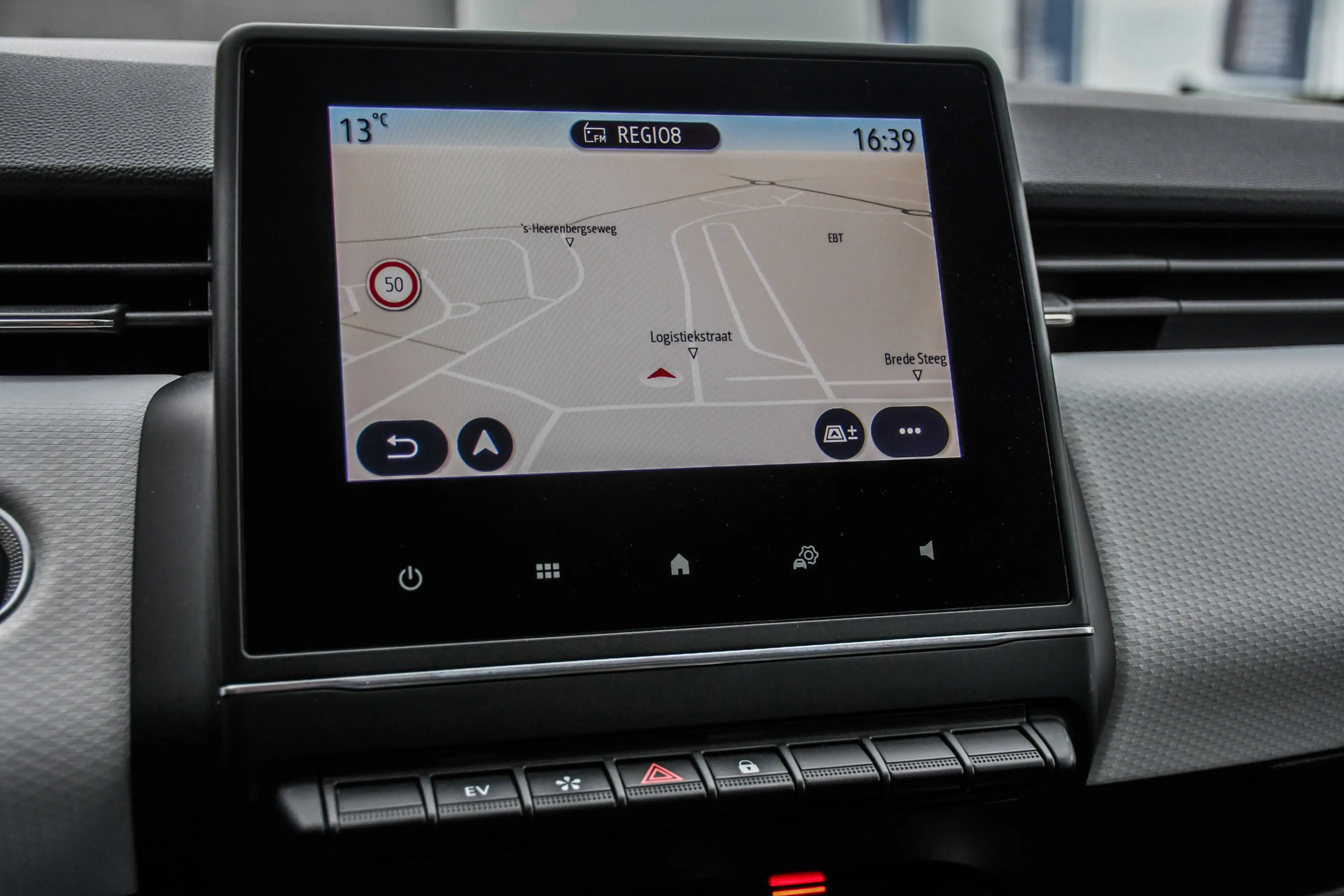 Renault Clio 1.6 E-Tech Full Hybrid 145 Techno — photo 14