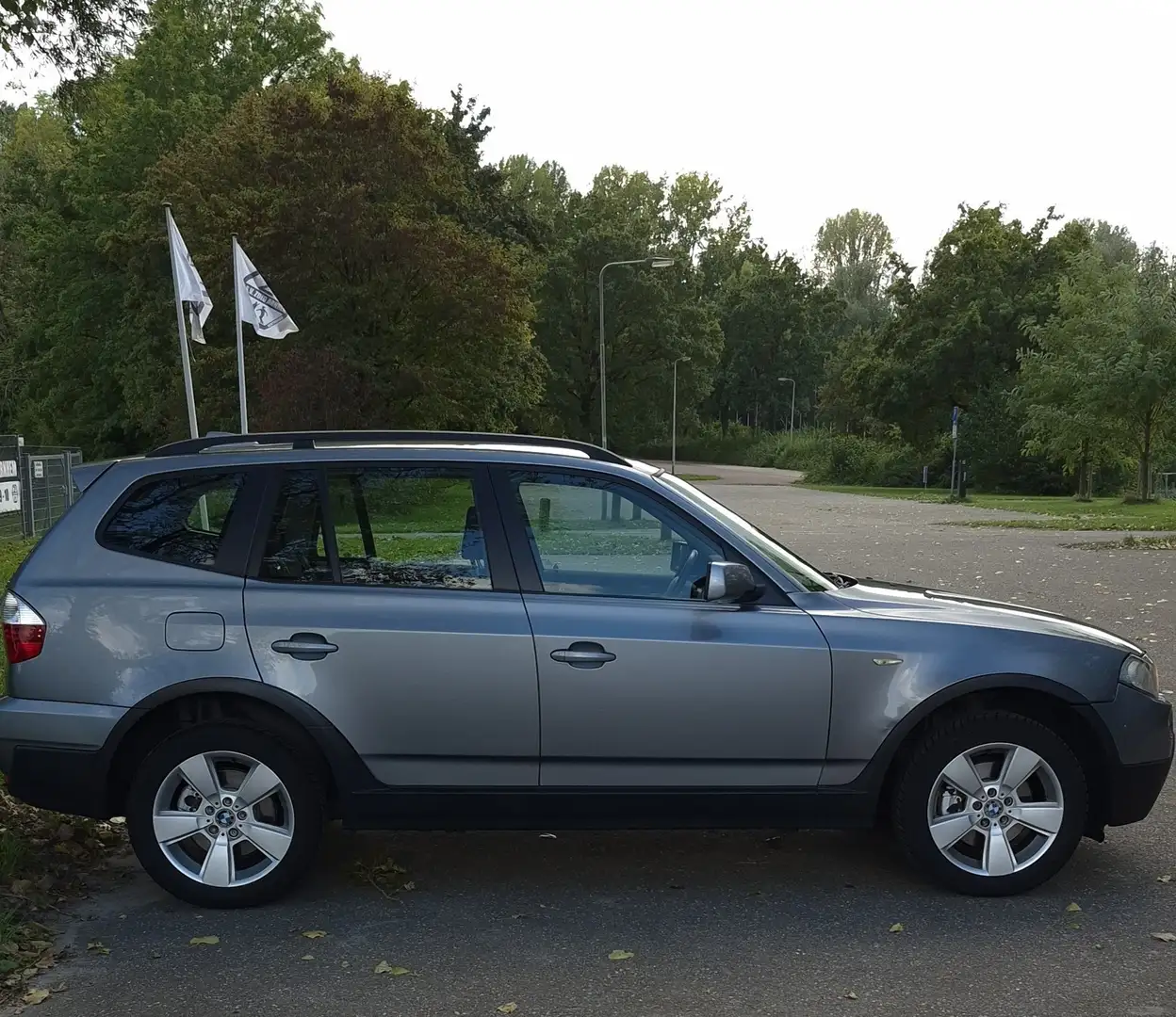 BMW X3 2.0i, Introduction, x-Drive, 4-WD, YOUNGTIMER Szürke - 1