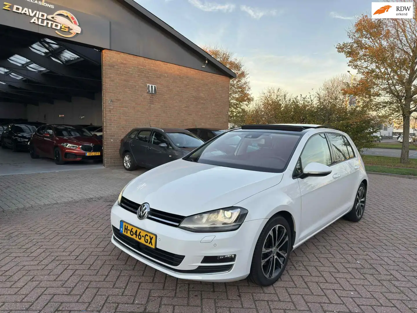 Volkswagen Golf 1.4 TSI Connected Series \ Pano \ Cam Blanc - 1