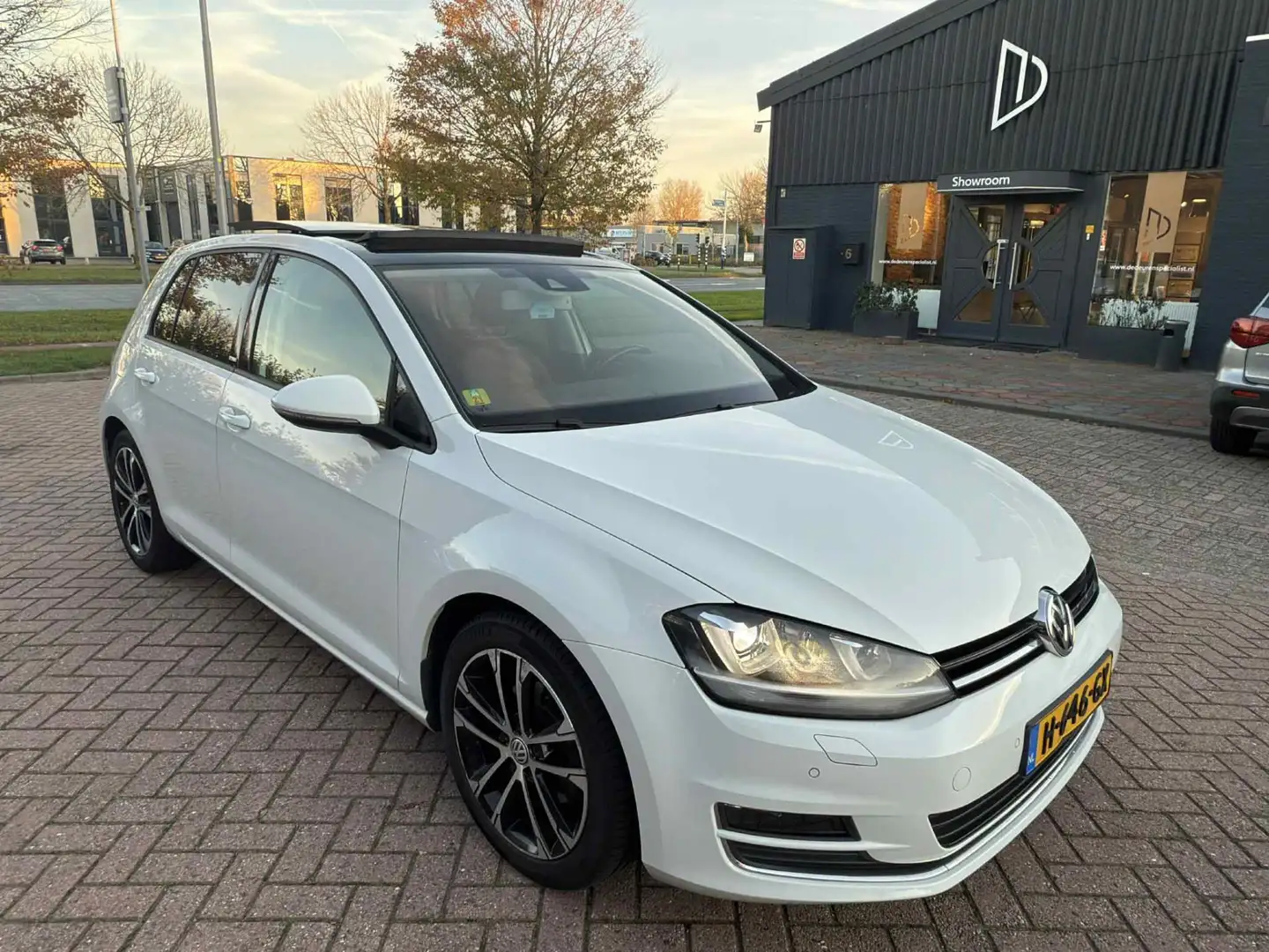 Volkswagen Golf 1.4 TSI Connected Series \ Pano \ Cam Blanc - 2