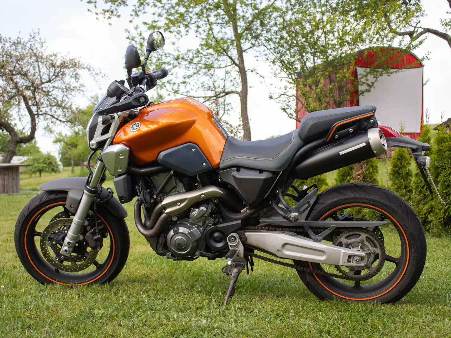 Yamaha MT-03 Orange - 1