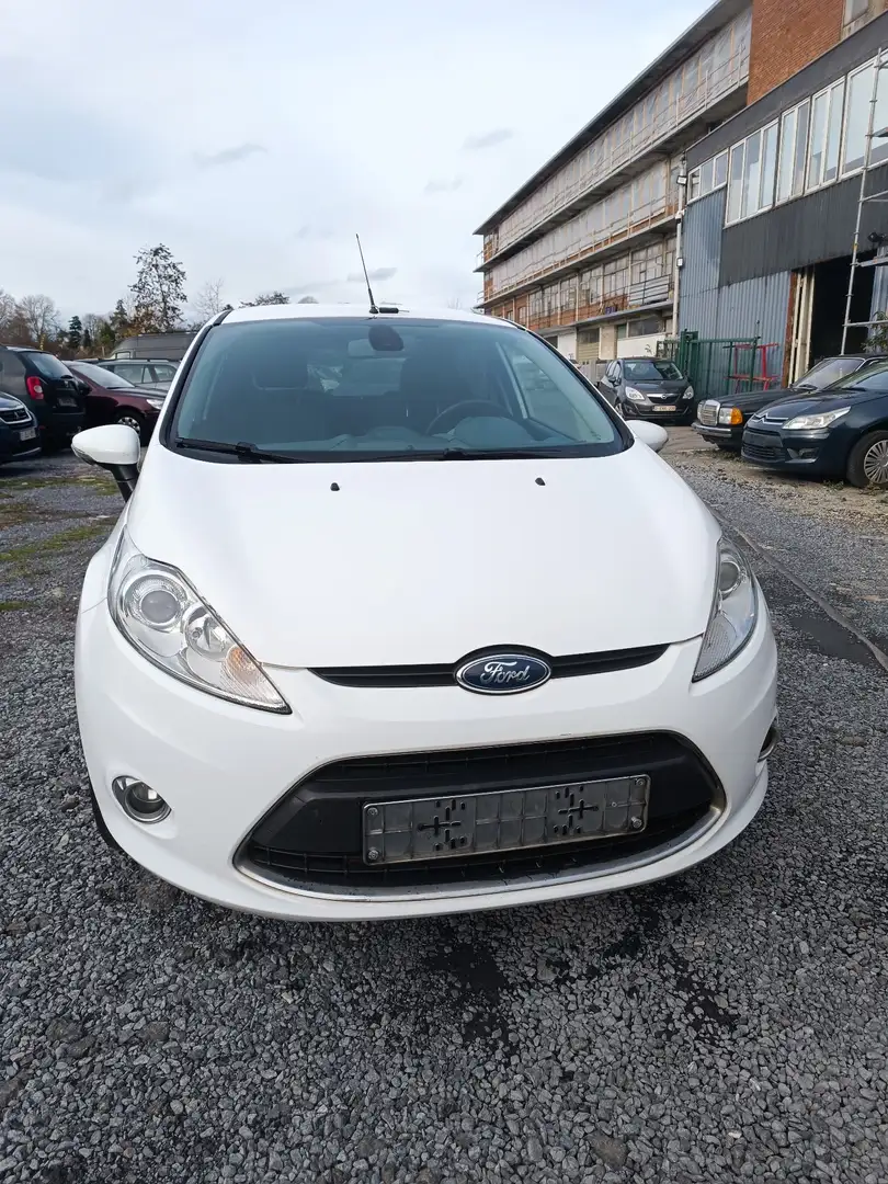 Ford Fiesta 1.6 TDCi 95 FAP Trend + - 1
