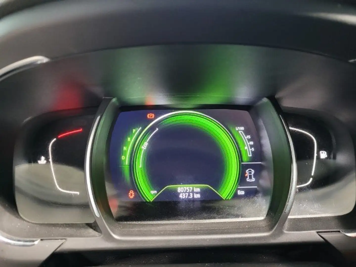 Renault Scenic BOSE Edition 140 EDC  -AUTOMATIK-NAVI-AHK Grijs - 2