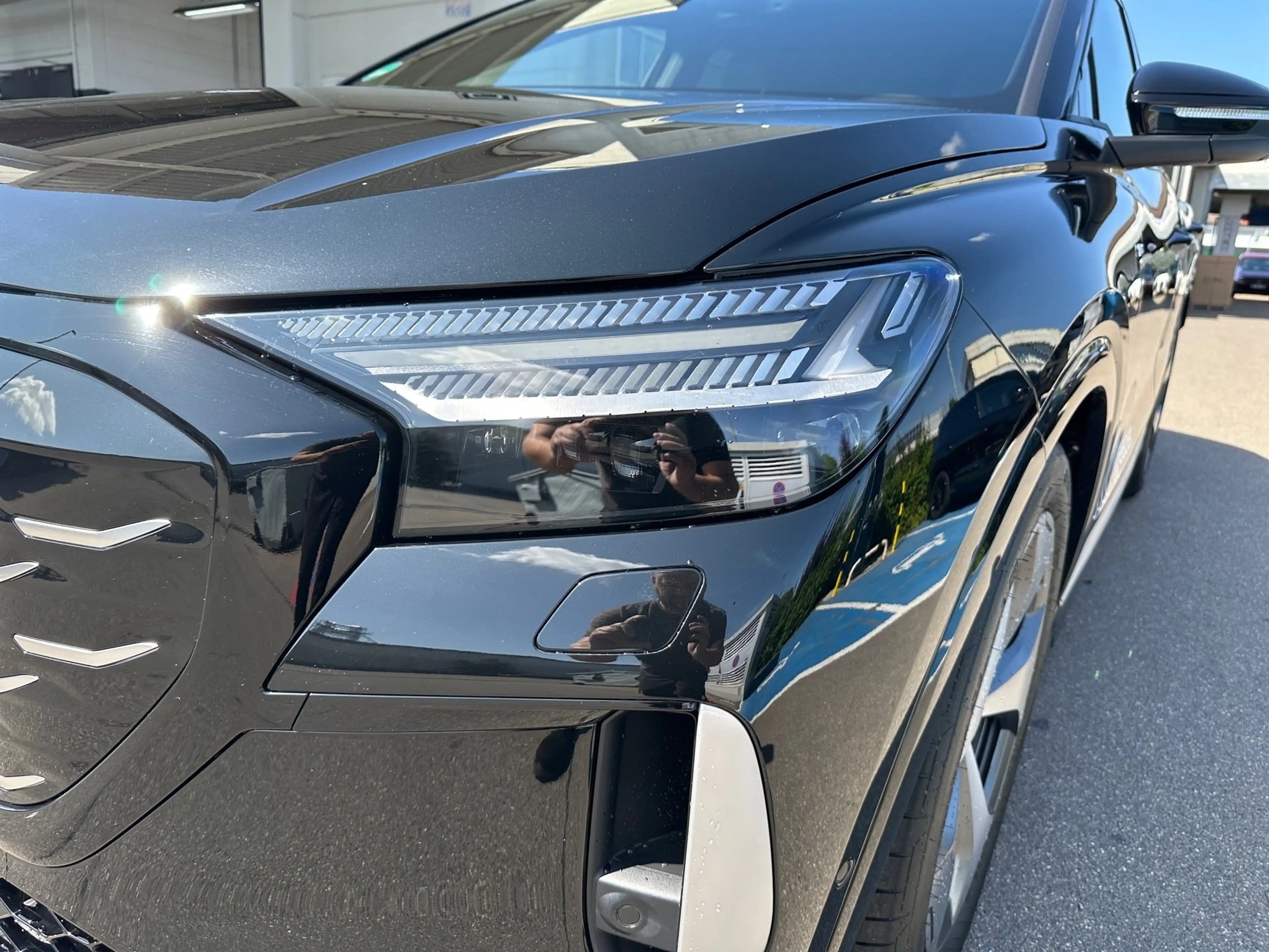 Audi Q4 e-tron Q4 Sportback e-tron quattro HeadUp AHK Navi Matrix — photo 5