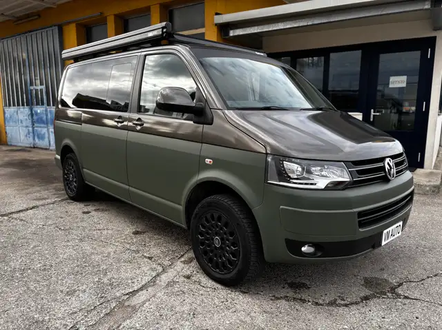 Volkswagen T5 Multivan T5 2010 2.0 bitdi Highline 4motion 180cv dsg