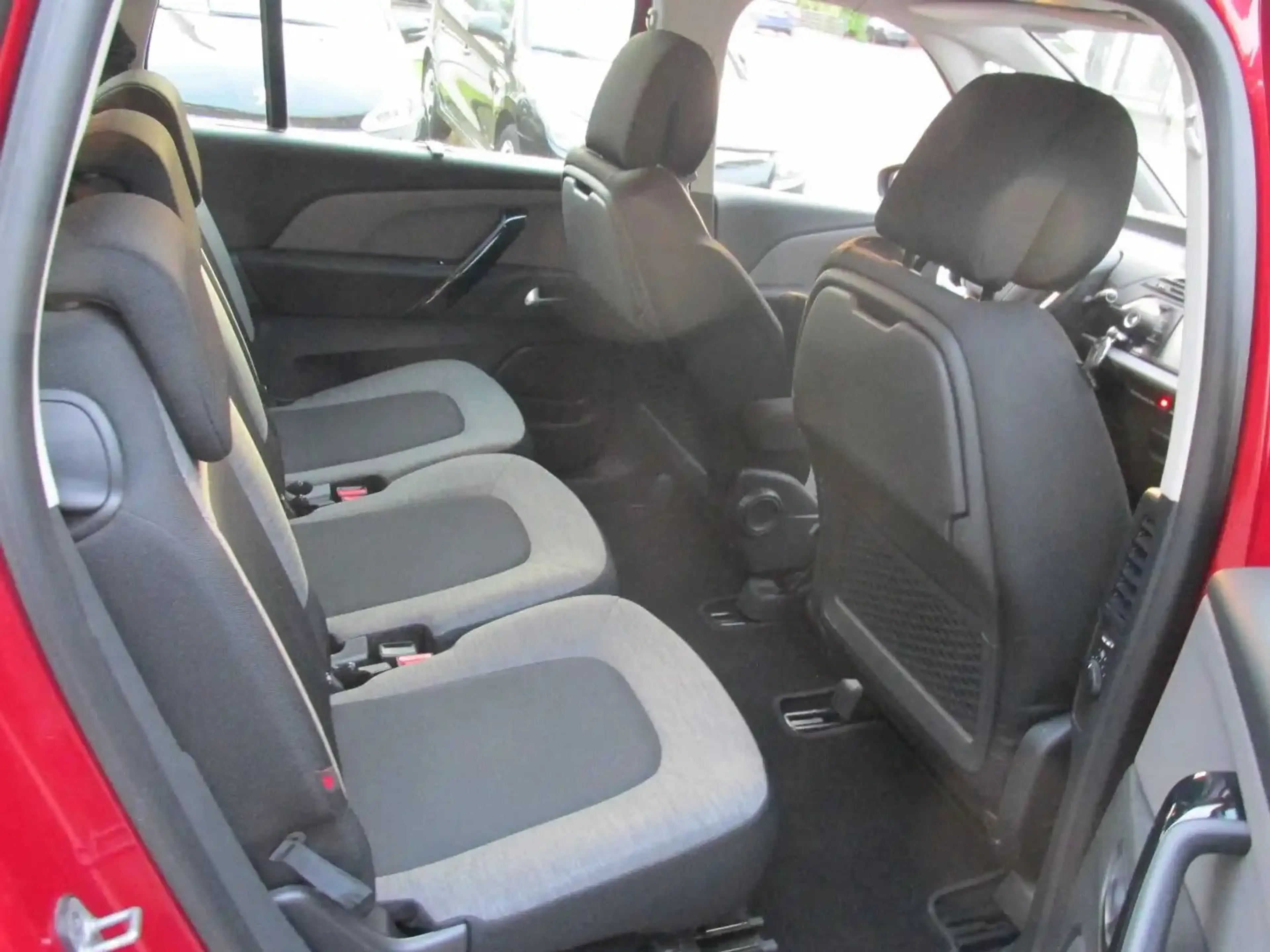 Citroen Grand C4 SpaceTourer 1.6 HDI 120 Selection*EURO 6*KAMERA*NAVI*7 SITZE — photo 14