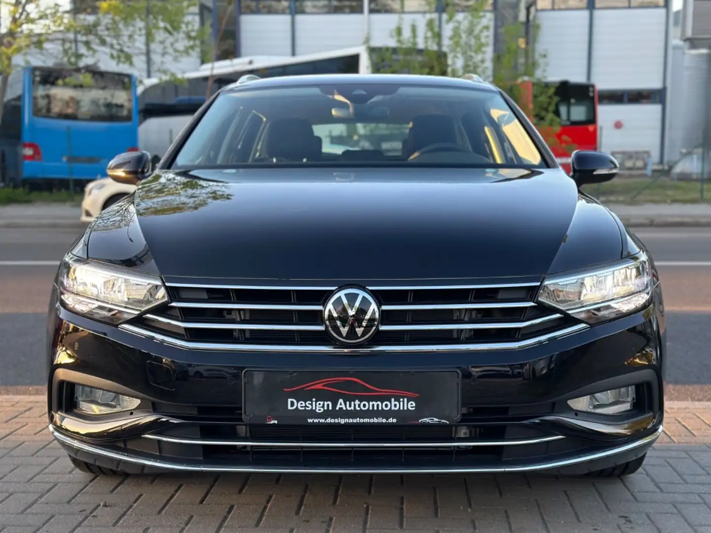 Volkswagen Passat Variant Elegance*Autom/Navi/Erst 351 Km* Noir - 2
