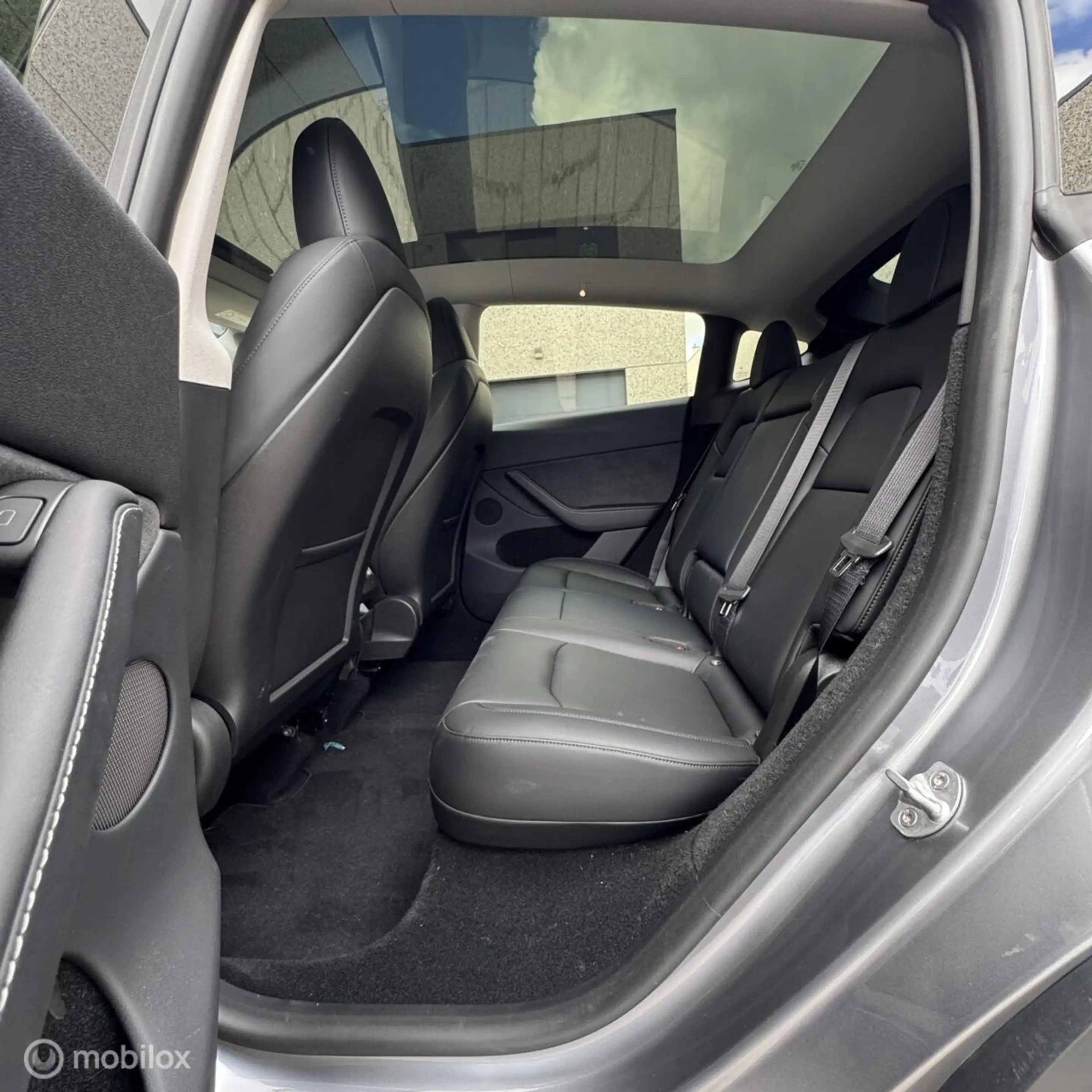 Tesla Model Y Performance + MMX PACK + IAP + 21" — photo 10