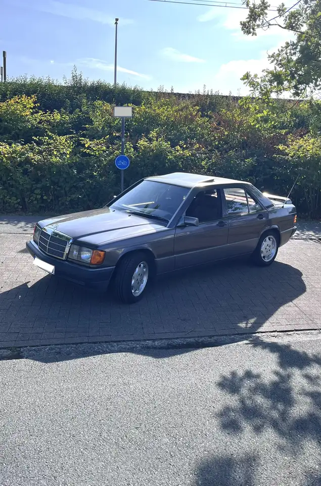 Mercedes-Benz 190 W201 2.0, foto 3