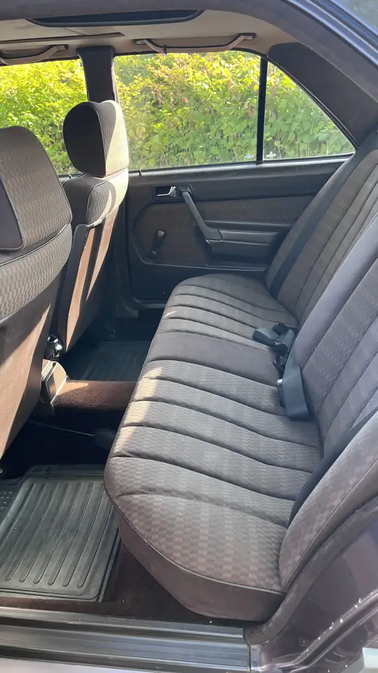 Mercedes-Benz 190 W201 2.0, foto 8