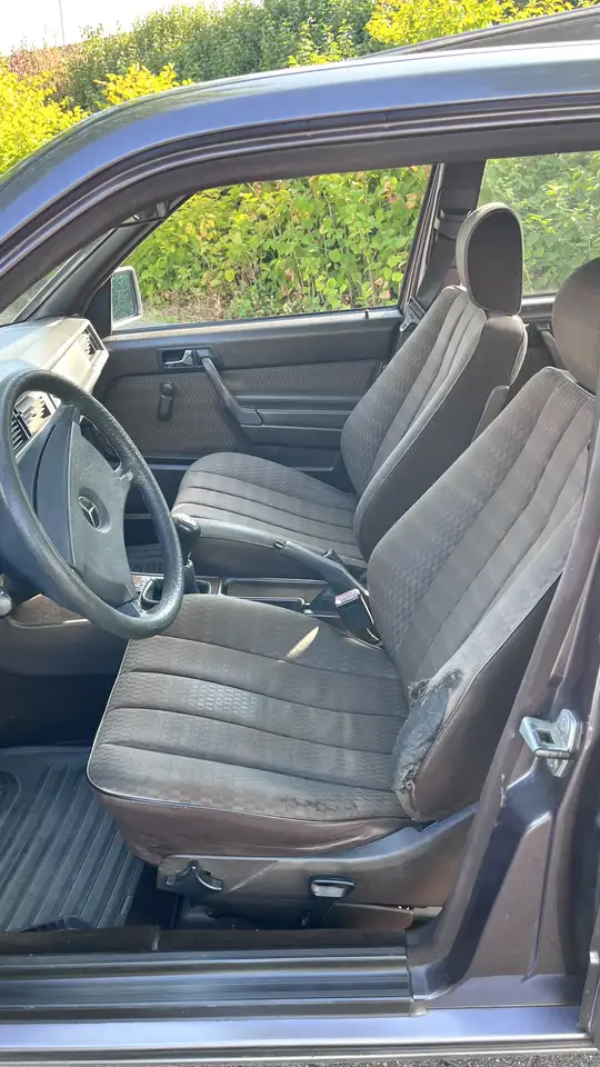 Mercedes-Benz 190 W201 2.0, foto 9