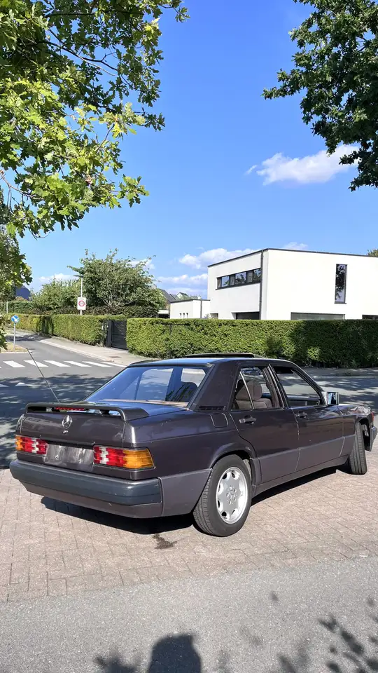 Mercedes-Benz 190 W201 2.0, foto 6