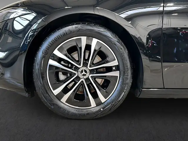 Mercedes-Benz A-Class view 4