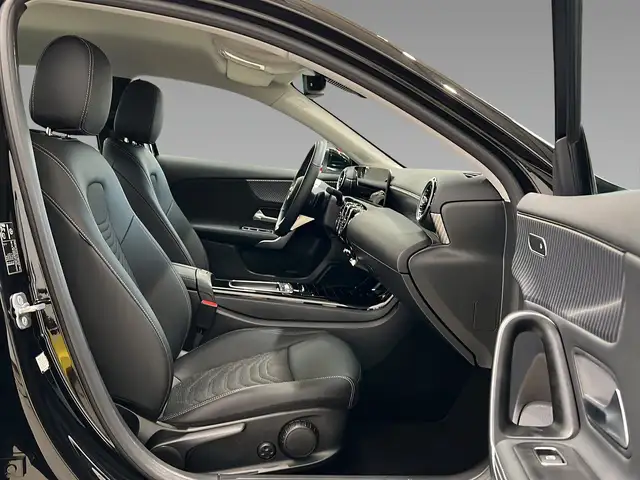 Mercedes-Benz A-Class view 12