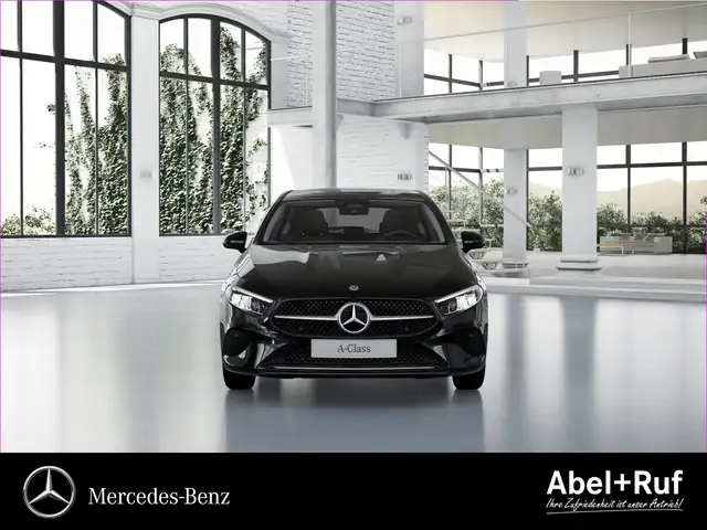 Mercedes-Benz A view 2
