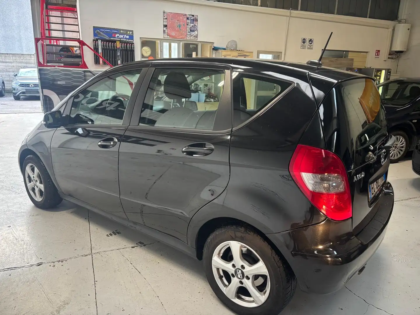 Mercedes-Benz A 160 Classe A - W/C 169 (150) be Avantgarde Zwart - 2