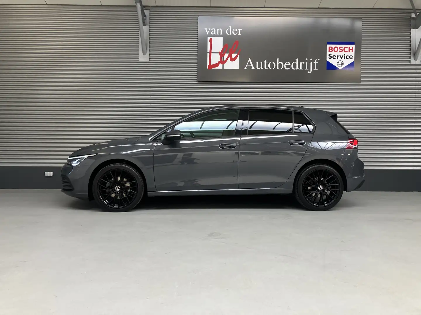 Volkswagen Golf 1.5 TSI/PDC V+A/18 INCH/NAVI/CARPLAY/STOEL/STUUR V Grijs - 2