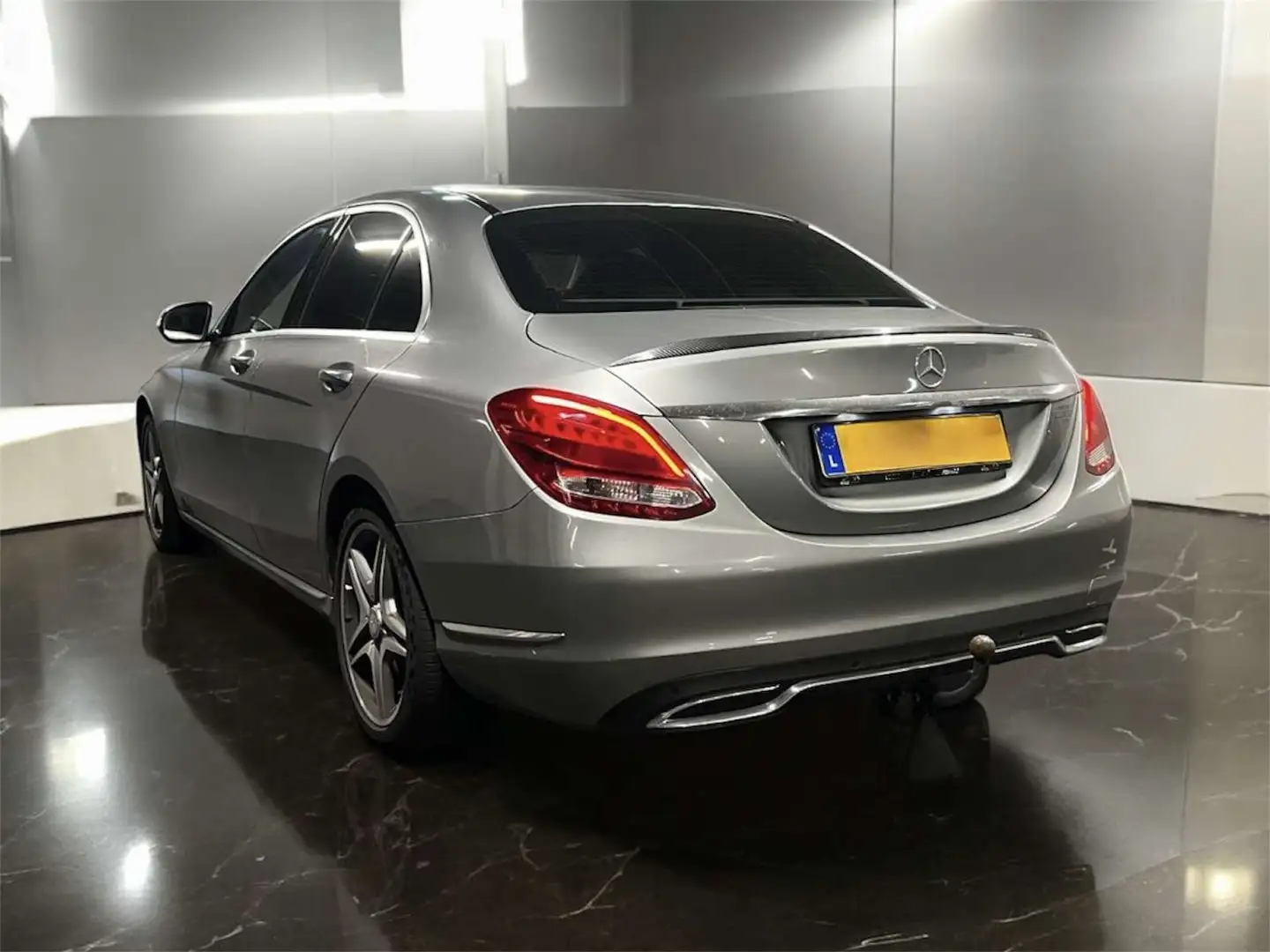 Mercedes-Benz C 220 (BlueTEC) d BlueEFFICIENCY Edition 7G-TRONIC Noir - 2
