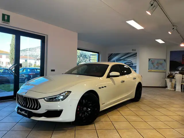 Maserati Ghibli 3.0 V6 S Q4 Granlusso 430cv Restyling