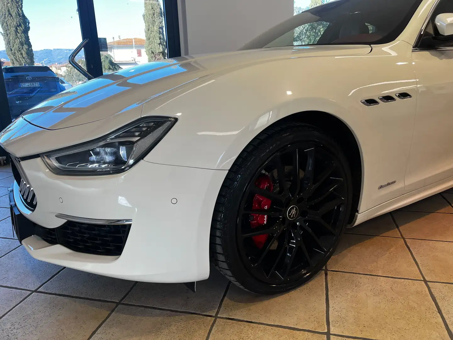 Maserati Ghibli 3.0 V6 S Q4 Granlusso 430cv Restyling Bianco - 2