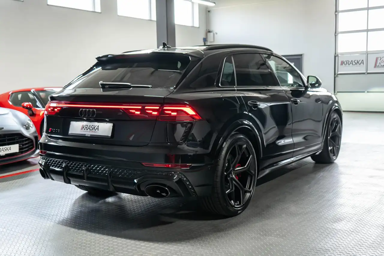 Audi RS Q8 RSQ8 4.0 TFSI performance quattro STHZ KERAMIK 7