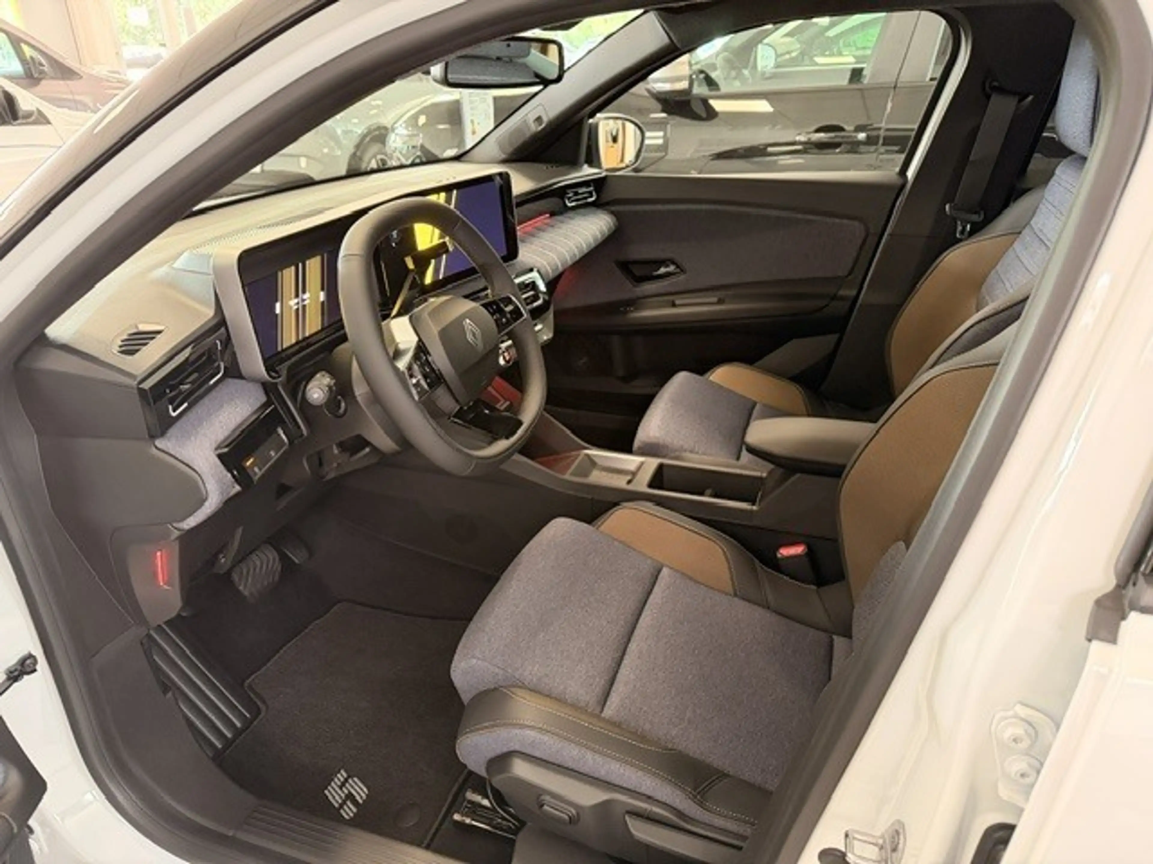 Renault R 5 Techno 150 Comfort Range — photo 3
