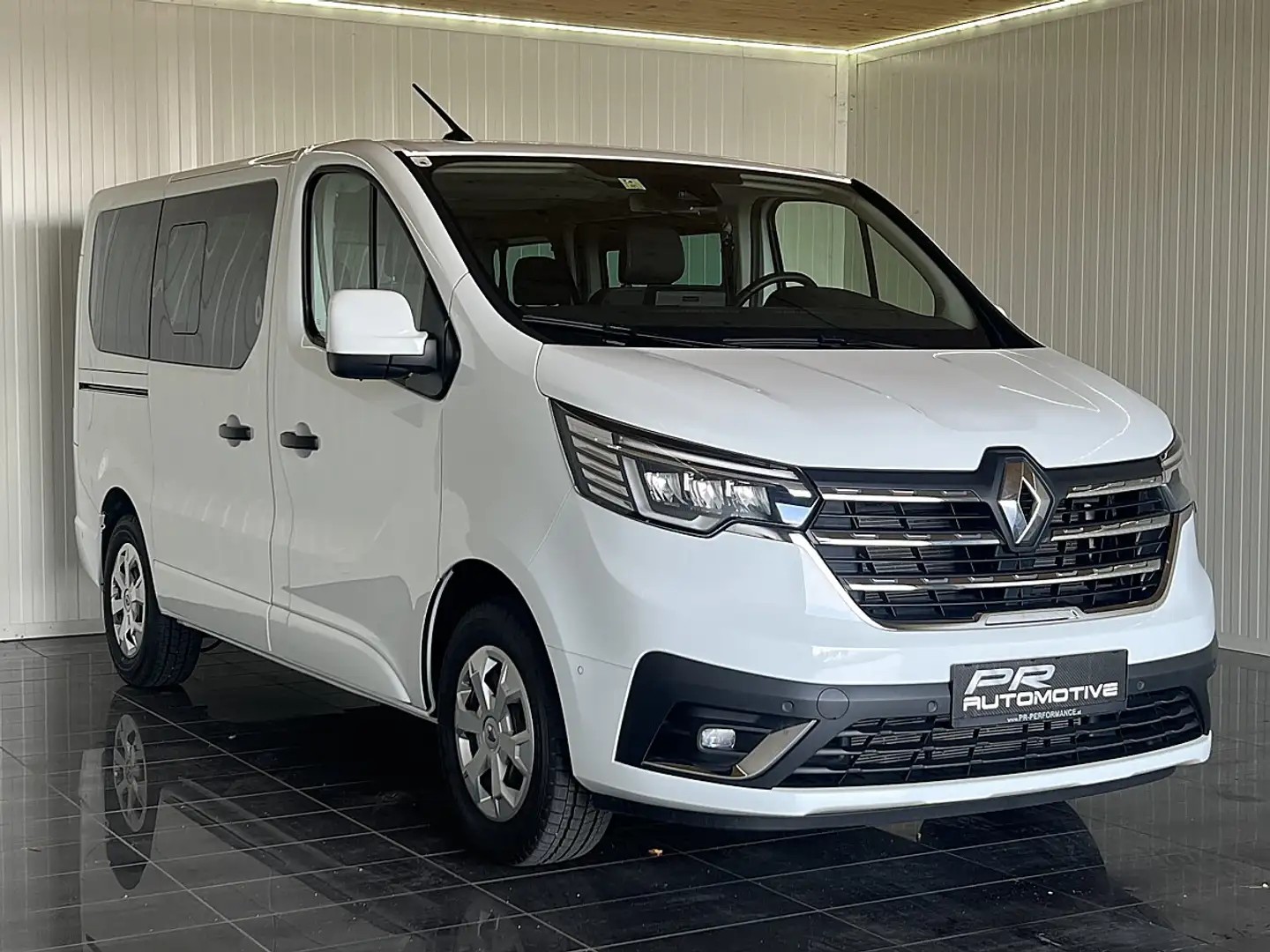 Renault Trafic 2.0 BLUE dCi 150 L1H1 *8-SITZER*LED*CARP... - 2