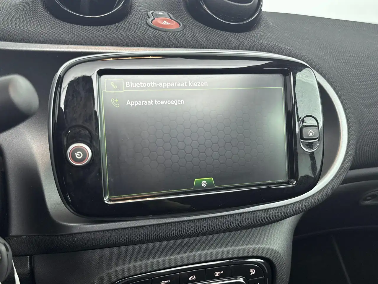 smart forTwo 2024 — фото 15