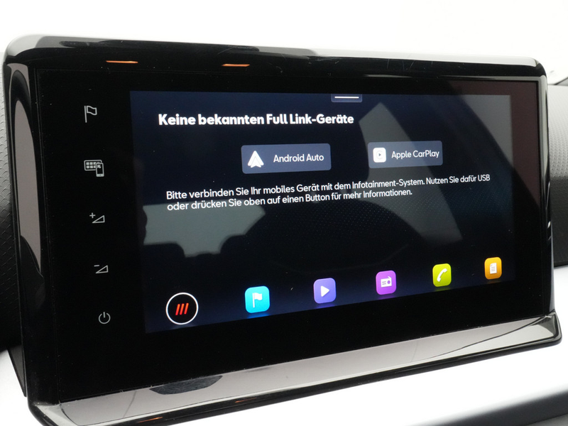 SEAT Arona FR DSG CARPLAY NAVI SHZ KAM PDC LED — photo 7