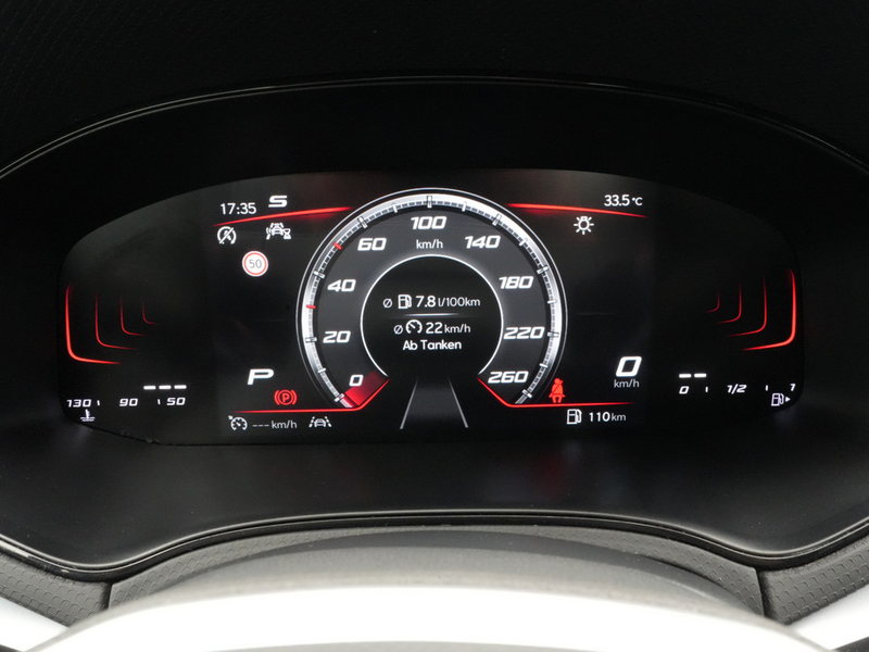 SEAT Arona FR DSG CARPLAY NAVI SHZ KAM PDC LED — photo 5