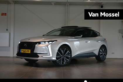 DS Automobiles DS 4 E-Tense La Première