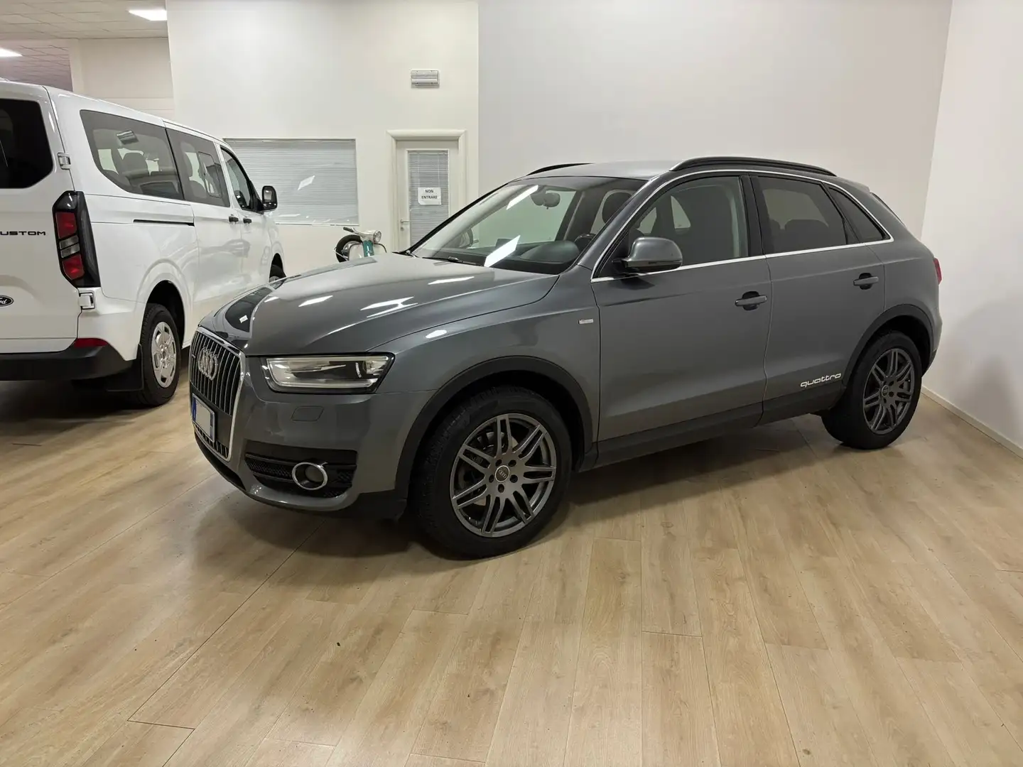 Audi Q3 Q3 2.0 tdi Advanced quattro 177cv s-tronic Grigio - 2